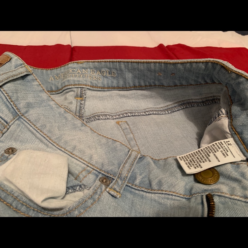 Jeans - Picture 3 of 4